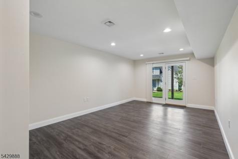 8 Bob White Allamuchy NJ 07840