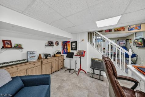4843 Bloomingdale Drive Hillsborough NJ 08844
