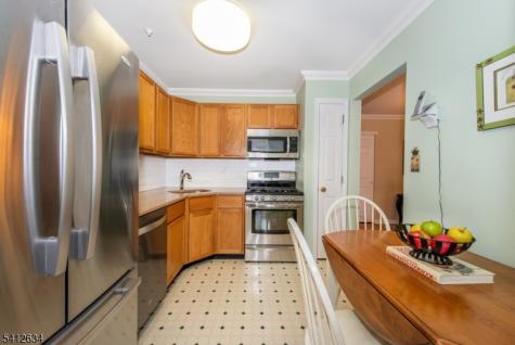 16 Spruce Terrace Mount Arlington NJ 07856