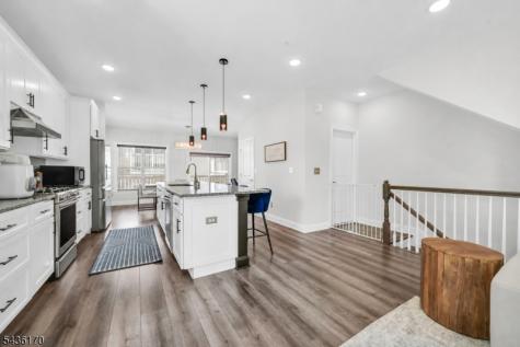 805 Abbe Road Little Falls NJ 07424