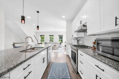 805 Abbe Road Little Falls NJ 07424