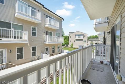 805 Abbe Road Little Falls NJ 07424