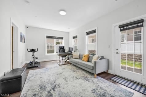 805 Abbe Road Little Falls NJ 07424
