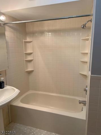1702 Edison Glen Terrace Edison NJ 08837