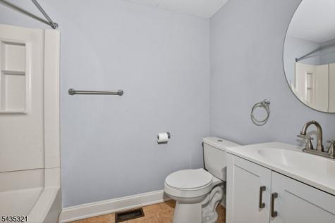 21 Quail Court Hardyston NJ 07419