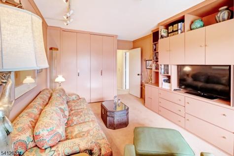 2 Claridge Drive 2hw Verona NJ 07044