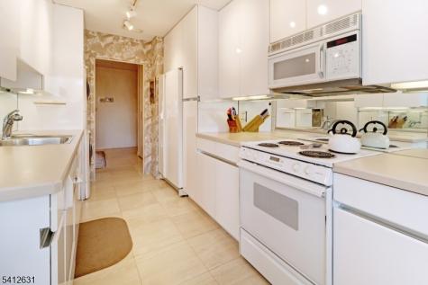 2 Claridge Drive 2hw Verona NJ 07044