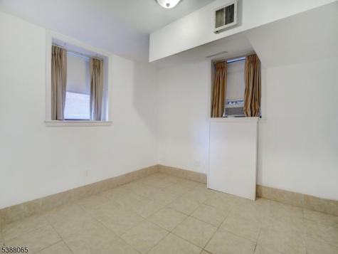 433 Lincoln Avenue City Of Orange NJ 07050