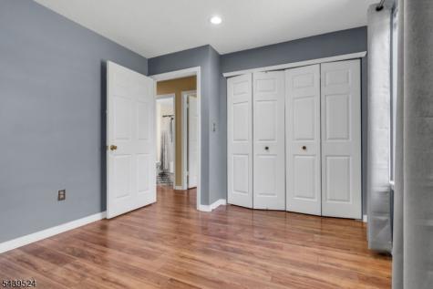19 Amethyst Way Franklin NJ 08823