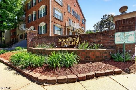 5 Krueger Court Newark NJ 07103