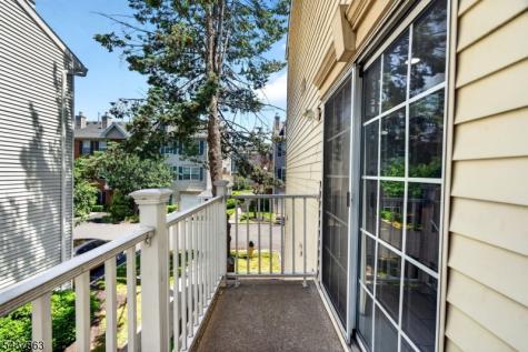 5 Krueger Court Newark NJ 07103
