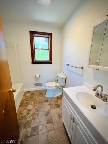 272 E Washington Avenue Washington NJ 07882