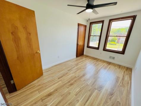 272 E Washington Avenue Washington NJ 07882