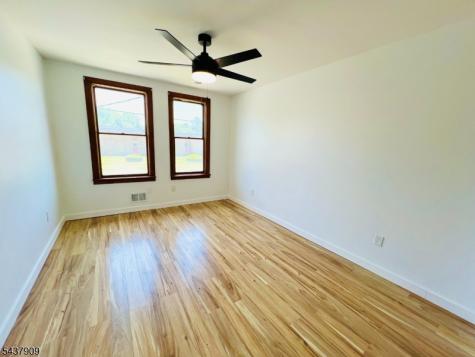 272 E Washington Avenue Washington NJ 07882