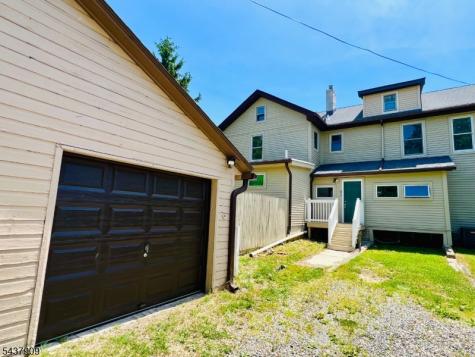 272 E Washington Avenue Washington NJ 07882