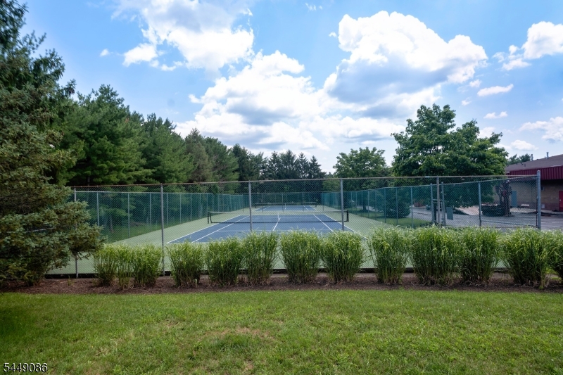 903 Wetherburn Court Raritan NJ 08822