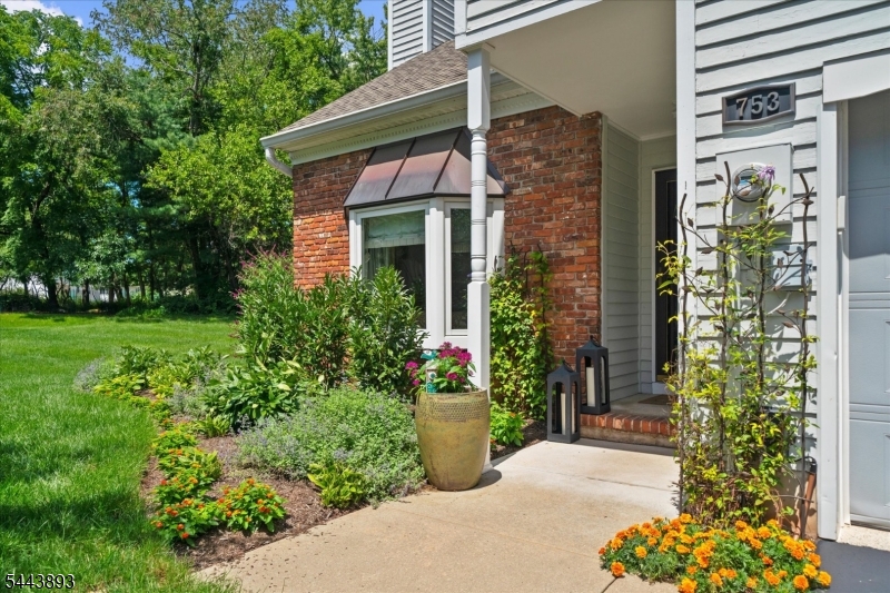 753 Vanessa Lane Branchburg NJ 08853