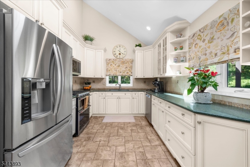 753 Vanessa Lane Branchburg NJ 08853