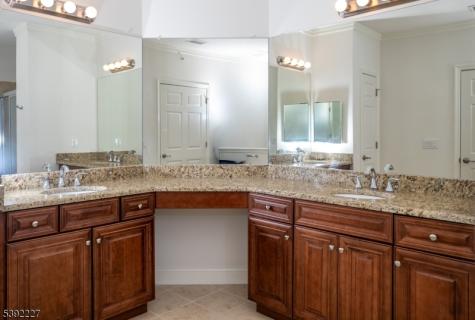 5307 Veterans Drive Rockaway NJ 07885