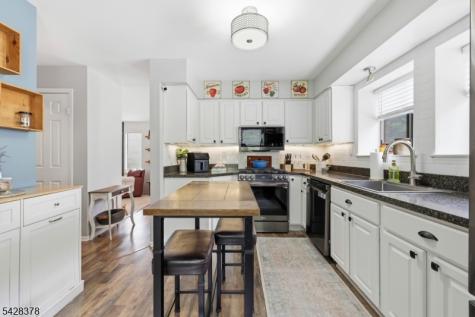 54 Overlook Drive Independence NJ 07840
