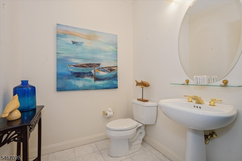 305 Huntington Court Wyckoff NJ 07481
