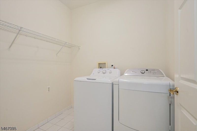 305 Huntington Court Wyckoff NJ 07481