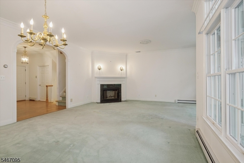 305 Huntington Court Wyckoff NJ 07481