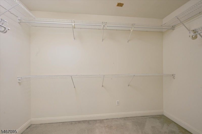 305 Huntington Court Wyckoff NJ 07481