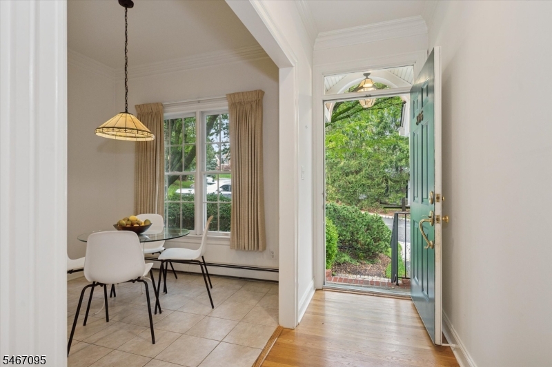 305 Huntington Court Wyckoff NJ 07481