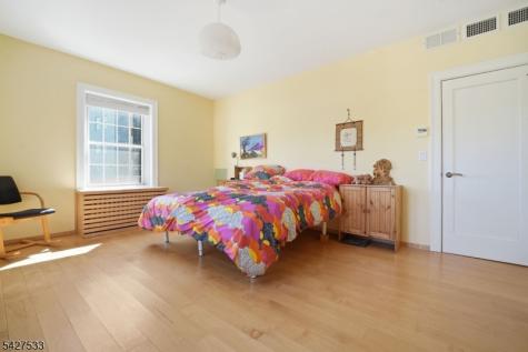133 Summit Avenue Summit NJ 07901
