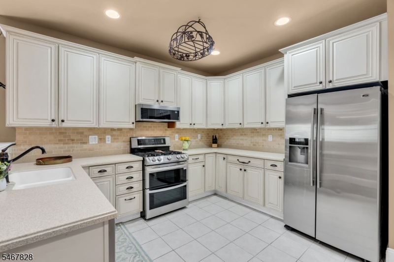 2304 Conrad Way Franklin NJ 08873