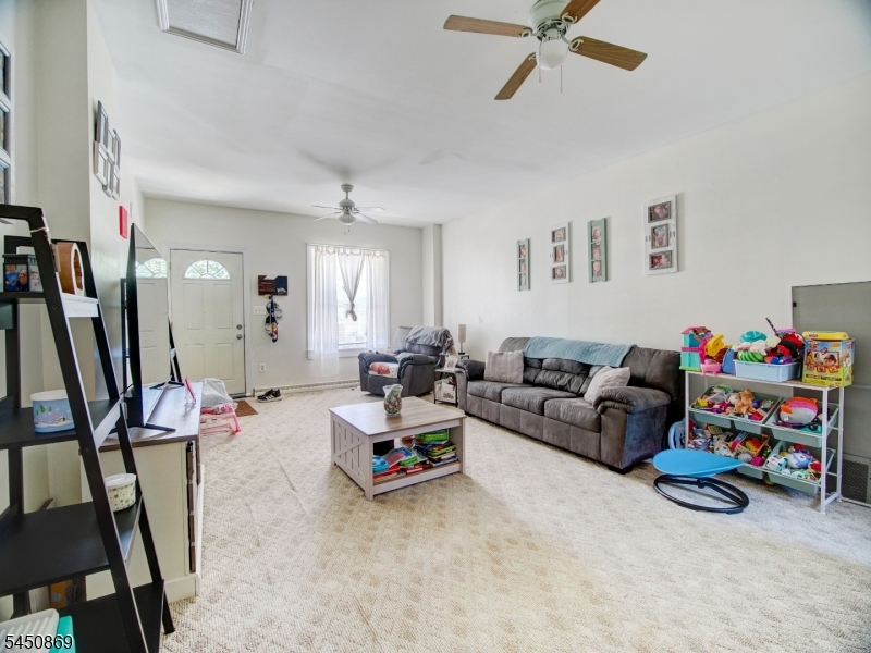 11 Davis Street Phillipsburg NJ 08865