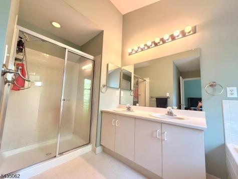272 Marcia Way Bridgewater NJ 08807