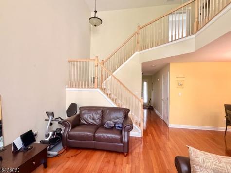 272 Marcia Way Bridgewater NJ 08807