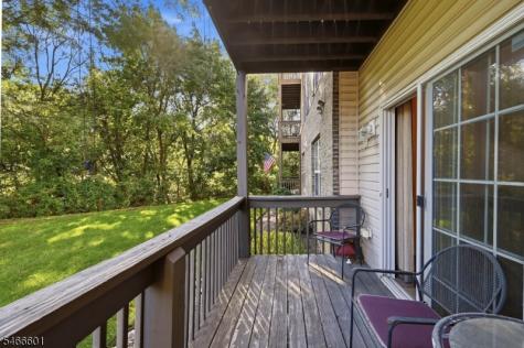 714 Cannella Way Riverdale NJ 07457