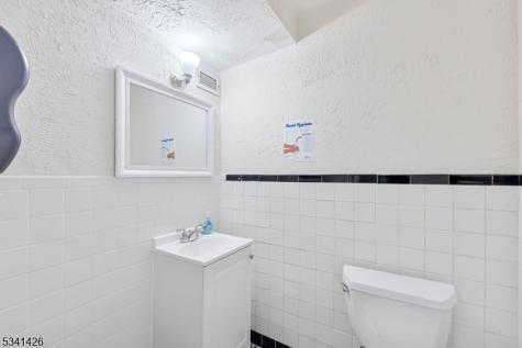 377 S Harrison Street East Orange NJ 07018