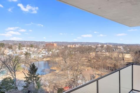 377 S Harrison Street East Orange NJ 07018