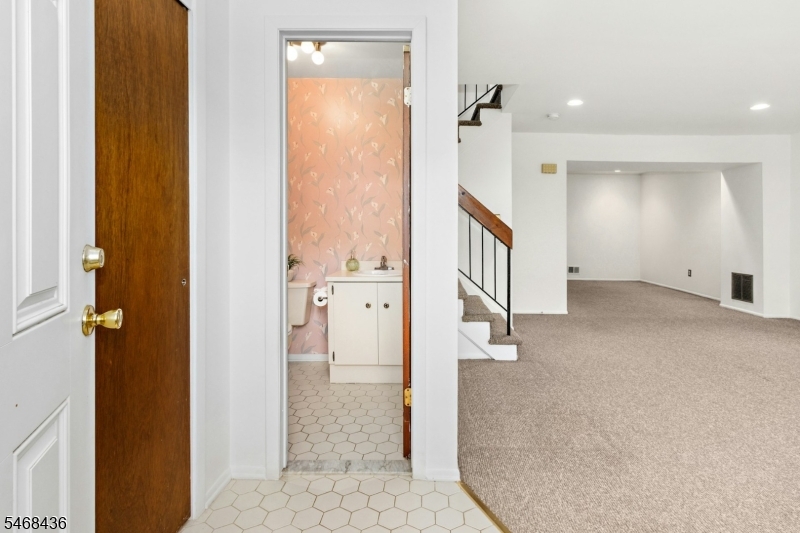 12 Wareham Court Scotch Plains NJ 07076