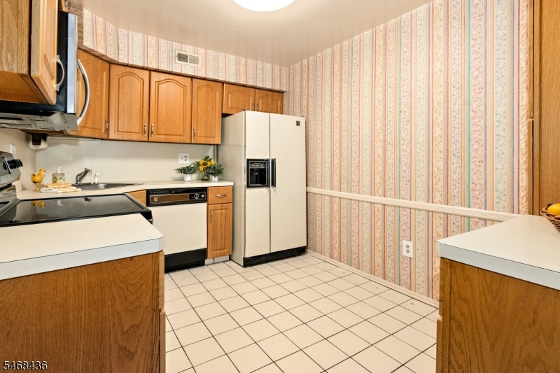 12 Wareham Court Scotch Plains NJ 07076