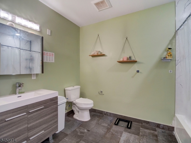 62 69th Street Guttenberg NJ 07093