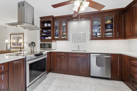 240 Mountain View Drive Mahwah NJ 07430