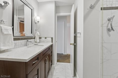 240 Mountain View Drive Mahwah NJ 07430
