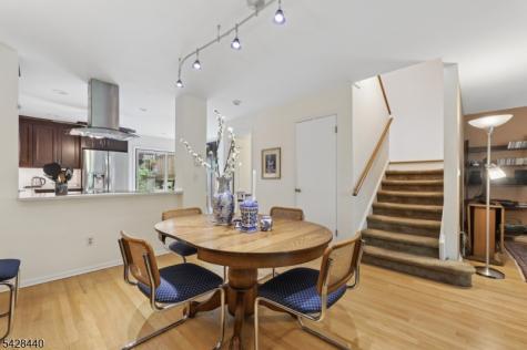 240 Mountain View Drive Mahwah NJ 07430