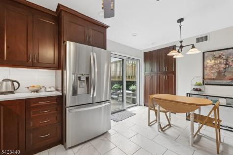 240 Mountain View Drive Mahwah NJ 07430