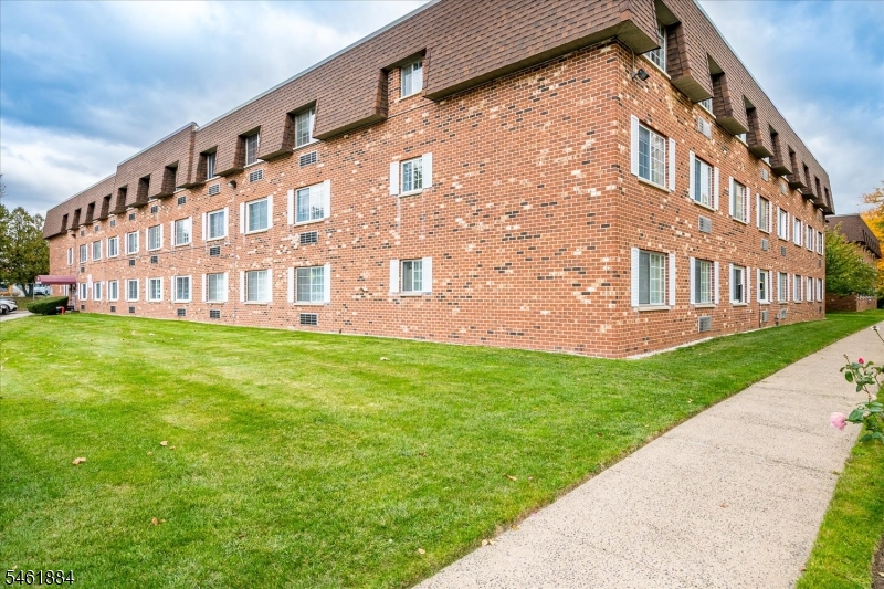 255 Tucker Avenue Union NJ 07083