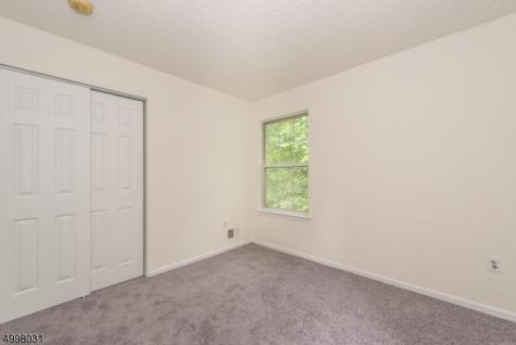 69 Heritage Court Montville NJ 07082