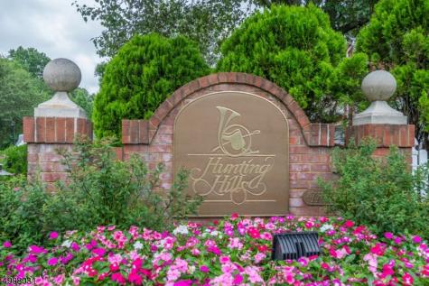 69 Heritage Court Montville NJ 07082