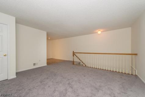 69 Heritage Court Montville NJ 07082