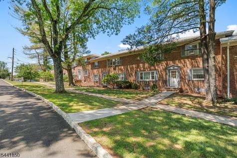 41 Wedgewood Drive Unit 118 Verona NJ 07044
