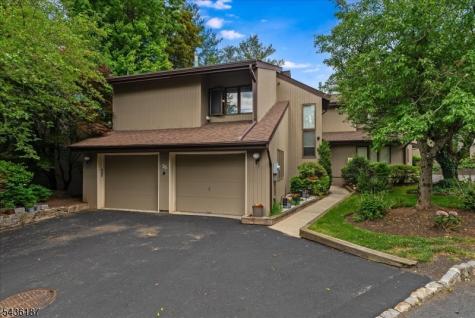 35 Indian Run Watchung NJ 07069